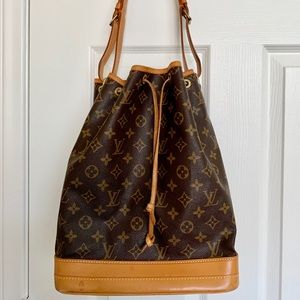 Louis Vuitton Bucket Hobo Monogram Bag Large